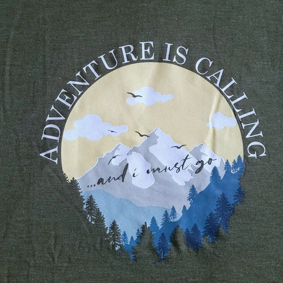 Guru Active🏃‍♀️ "Adventure is Calling"🚵‍♀️ Muscle💪Tee👕 with Hood - NWT - Picture 11 of 14